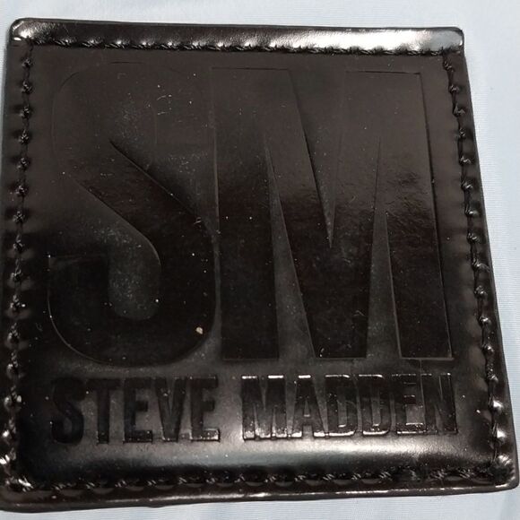 Steve Madden Crossbody/Hipster...EUC - Picture 3 of 12